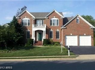 727 McKinley St NE, Vienna, VA 22180