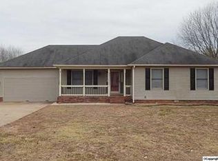 115 Brookview Dr, Hazel Green, AL 35750