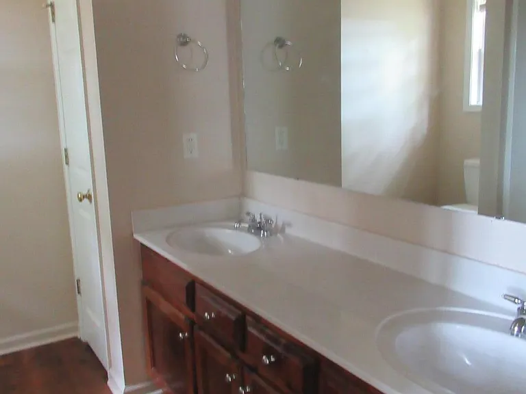 3590 Oleander Dr — Photo 16