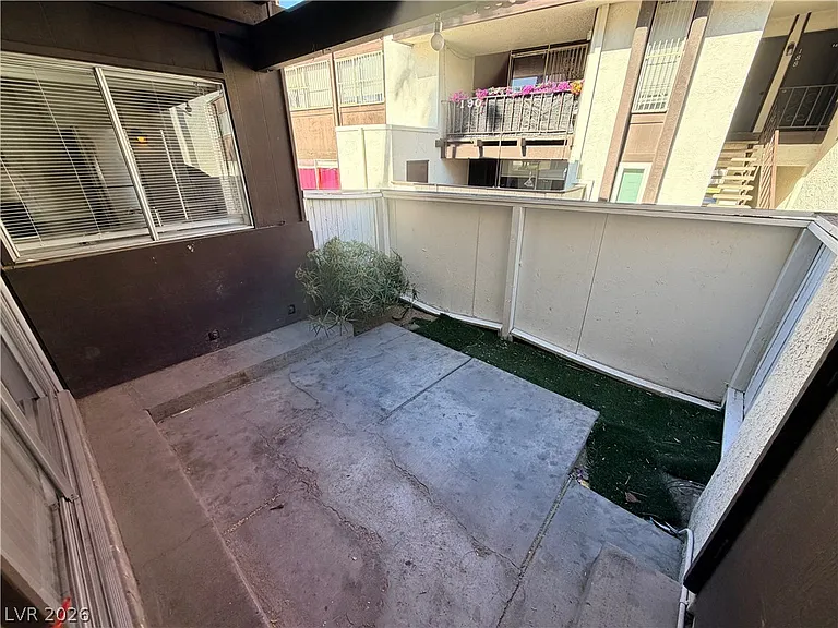1405 Vegas Valley Dr #193 — Photo 31