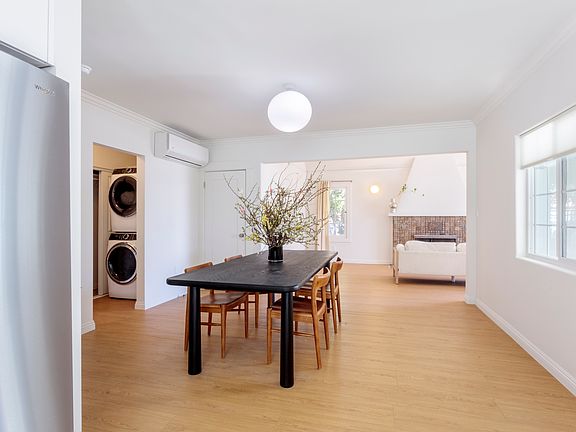 5th image of 859 N Mansfield Ave #859