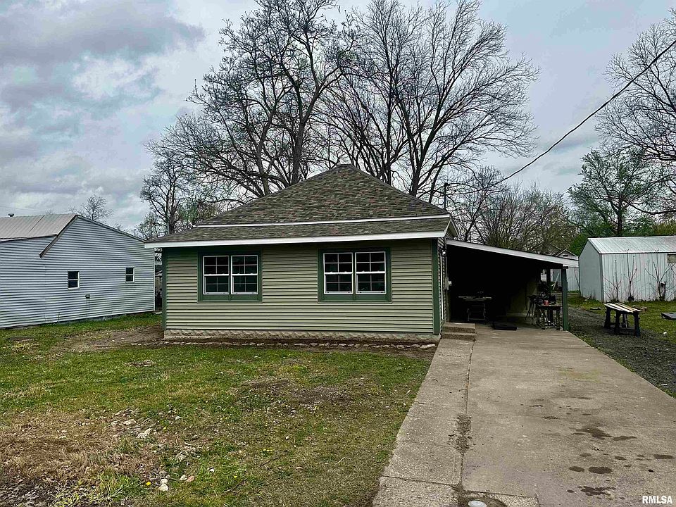 1st image of 714 W 5th St