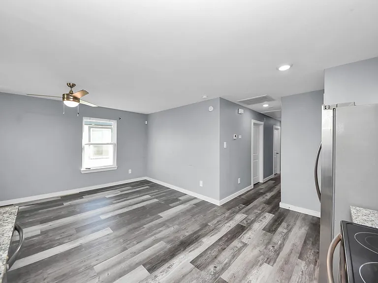 618 Maple Way #B — Photo 23
