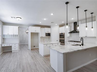 1822 Country Meadows Dr, Henderson, NV, 89012
