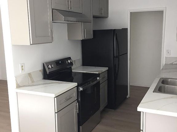 4th image of 630 E Orange Grove Ave APT H