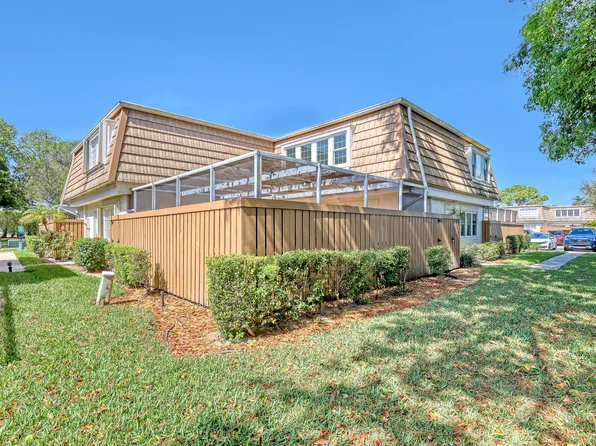 11677 Ficus Street #A, Palm Beach Gardens, FL 33410