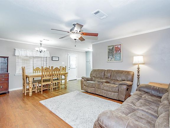 5th image of 9902 Antrim Ln