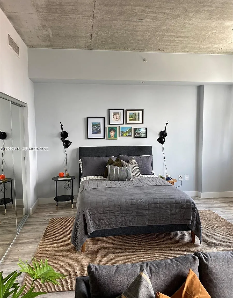 The Loft Downtown Ii Cond — Photo 4