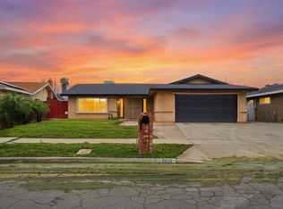 1712 W Donner Ave, Fresno, CA