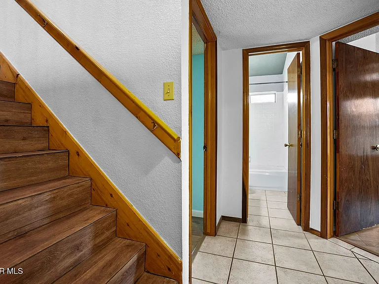 7609 Medano Dr — Photo 12