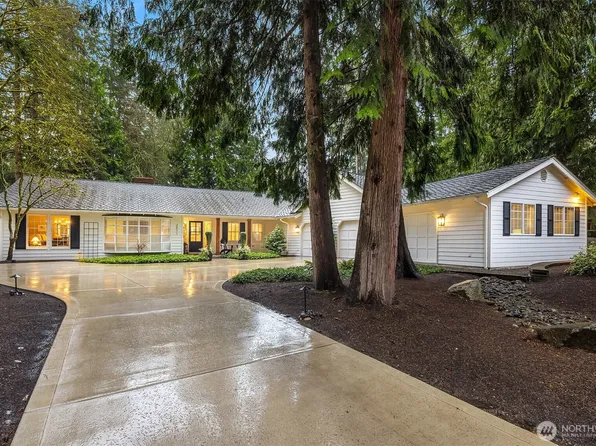 2011 213th Avenue NE, Sammamish, WA 98074