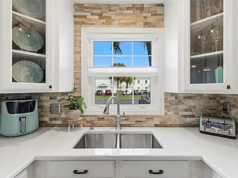 4751 Coquina Key Dr SE — Photo 11