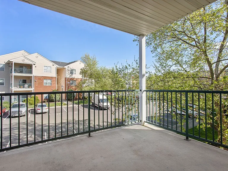 801 Virginia Center Pkwy — Photo 78