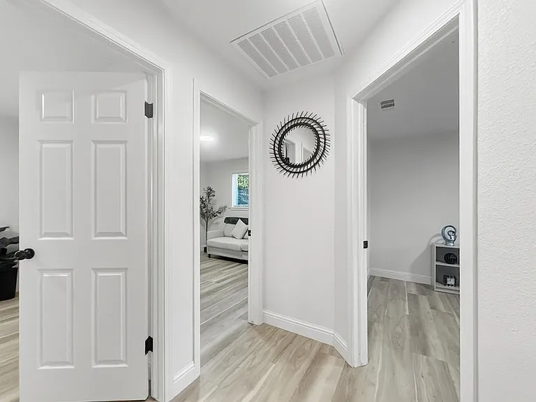 139 Glacier Ct — Photo 5
