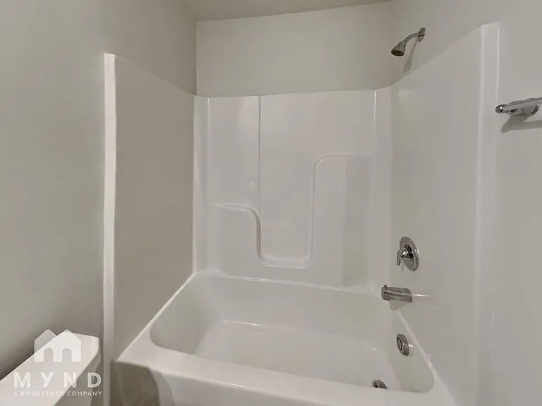 118 Dasher Dr — Photo 12