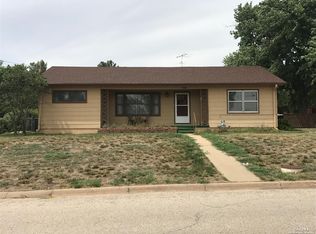 719 E 3rd St, Ellsworth, KS 67439