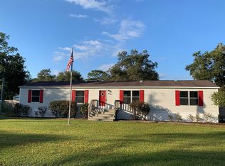 214 Palmway Dr, Satsuma, FL 32189