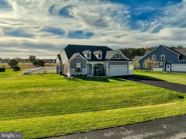 20172 Long Meadow Ln, Lewes, DE 19958