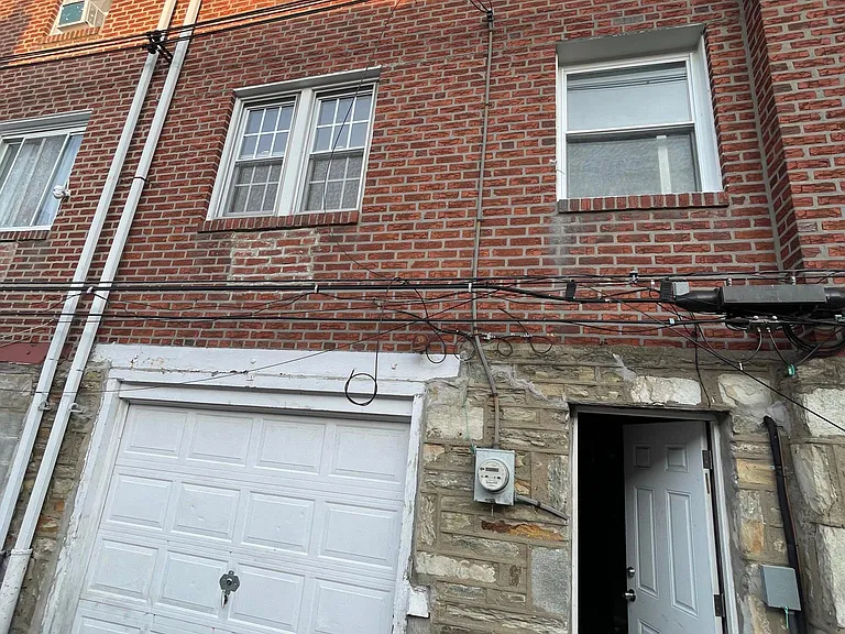 3212 Wellington St #2 — Photo 12