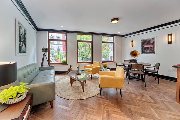 Sold by BHT Realty LLC | media 14