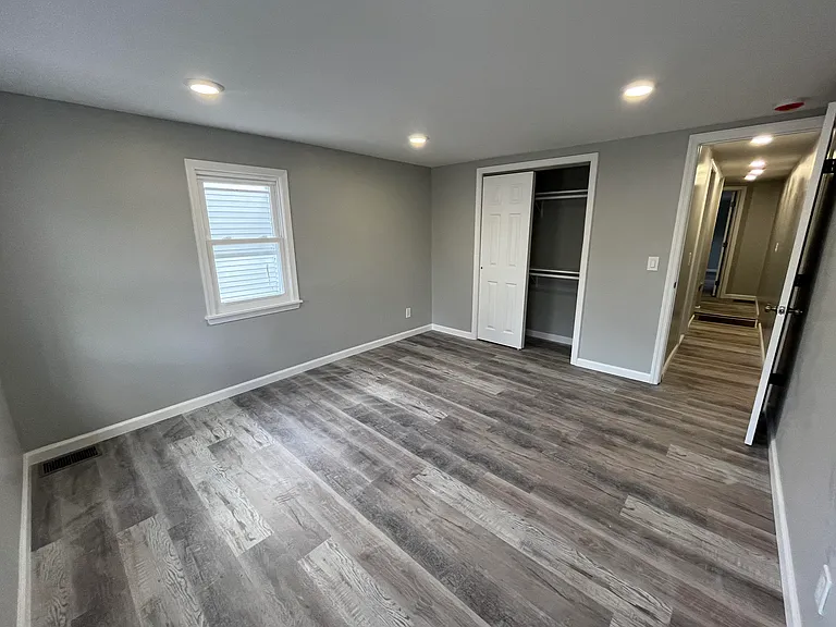 215 Church St #1A — Photo 9