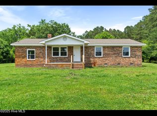 9348 State Highway 210, Rocky Point, NC 28457