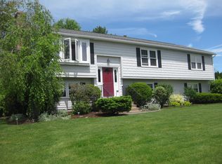 19 High Meadow Rd, Feeding Hills, MA 01030