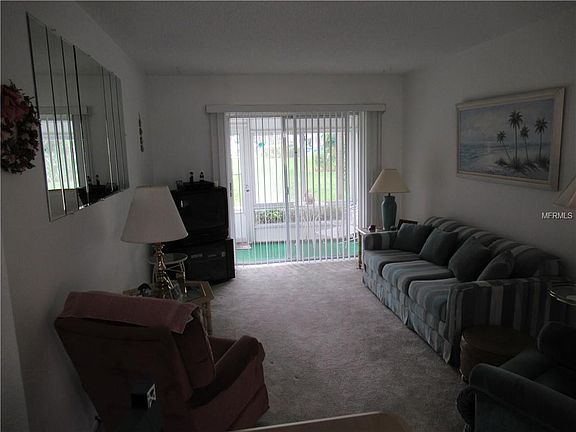 2nd image of 5887 Garden Ln #H3