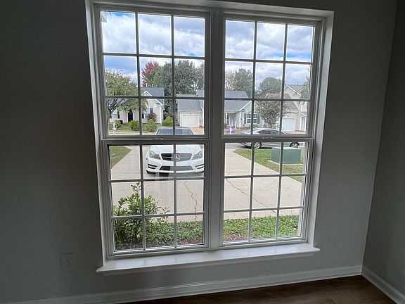 5th image of 2106 Wexford Way