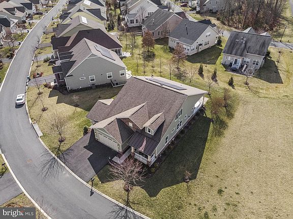 3rd image of 102 Turnstone Ln