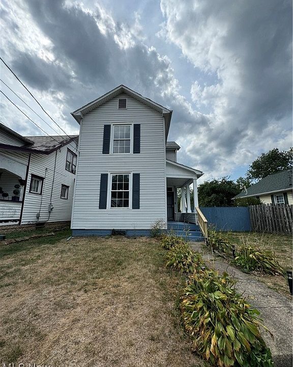 1st image of 437 Schaum Ave
