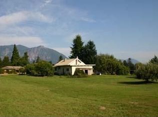 8125 382nd Ave SE, Snoqualmie, WA 98065