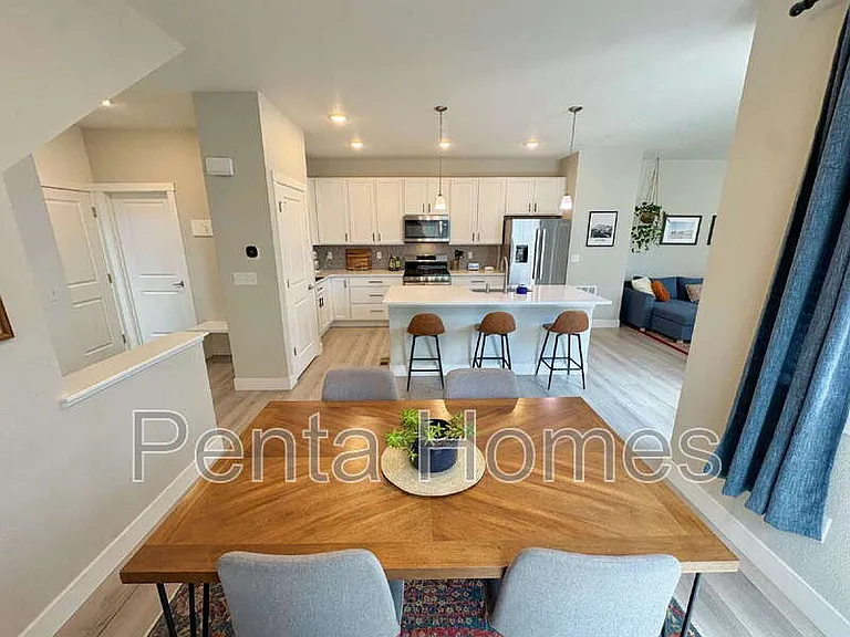 4909 Brule Dr — Photo 3