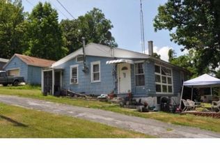 92 Chapel Rd, Boyertown, PA 19512