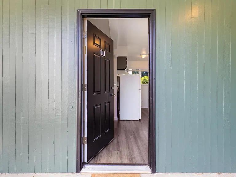Timberline Apartments — Photo 17