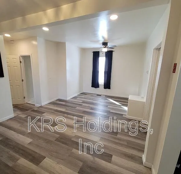 1112 Hoover Ave — Photo 14