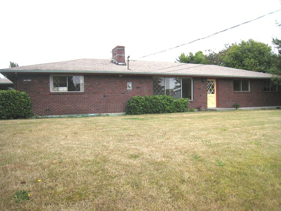 1st image of 4726 42nd St NE