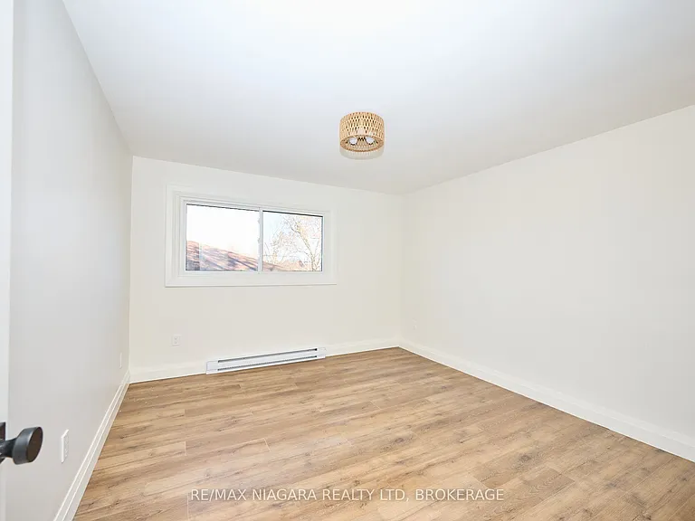 141 Plymouth Rd #8 — Photo 32