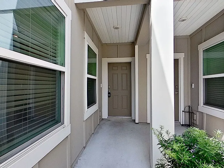 3980 Bay Hawk Ct — Photo 2
