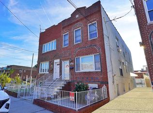 2444 W 3rd St, Brooklyn, NY 11223