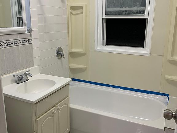2nd image of 107 Avenue St #130