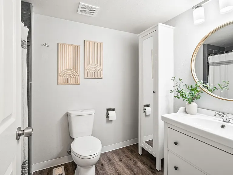 1080 S Yampa St — Photo 13