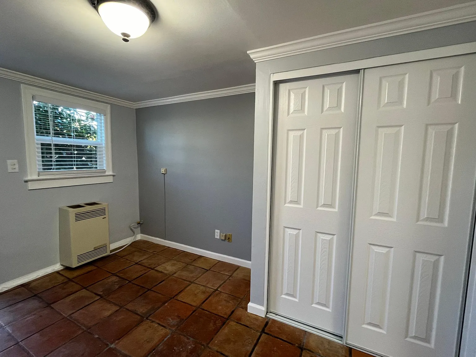 Studio, 225 sqft, $1,650 — Photo 2