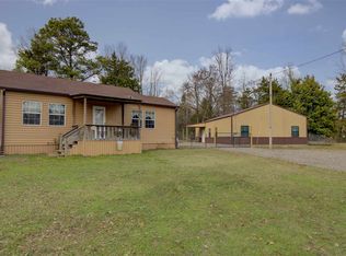 217 Roosevelt Rd, Hooks, TX 75561