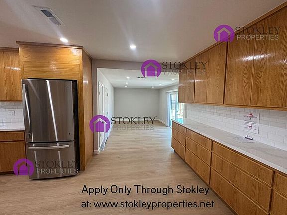4th image of 6346 Escallonia Dr