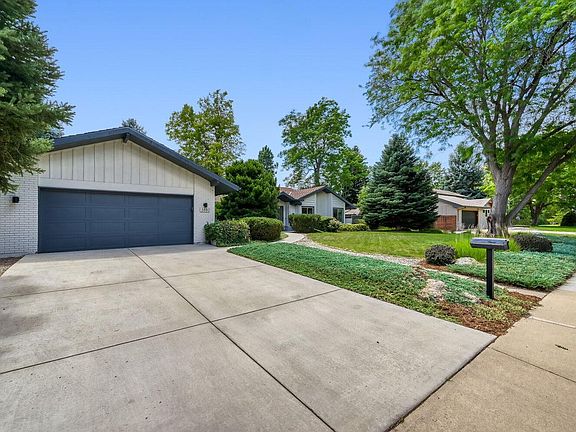 4th image of 3880 Chippewa Dr