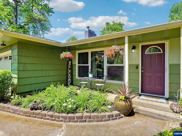 329 Moonlight Ave SE, Salem, OR 97302
