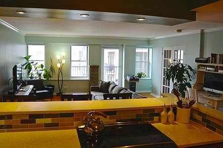 1st image of 2945 Pacific Ave APT 4