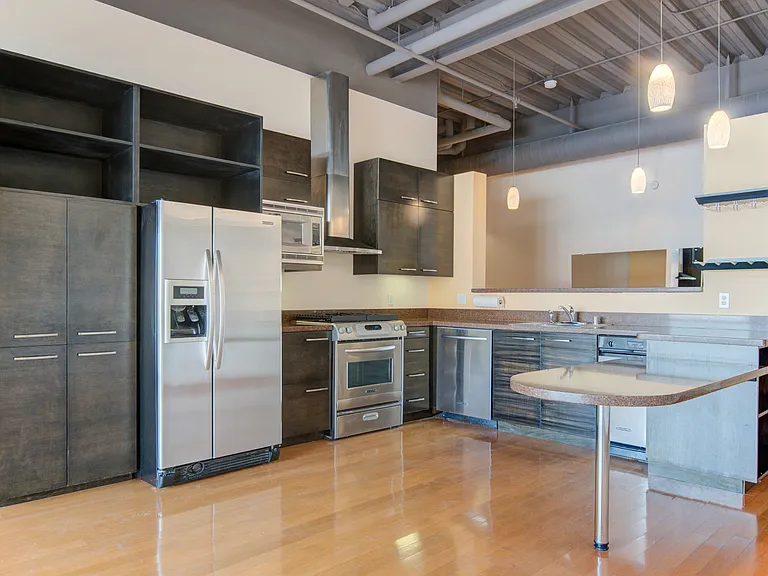 100 Gold Ave SW #406 — Photo 33