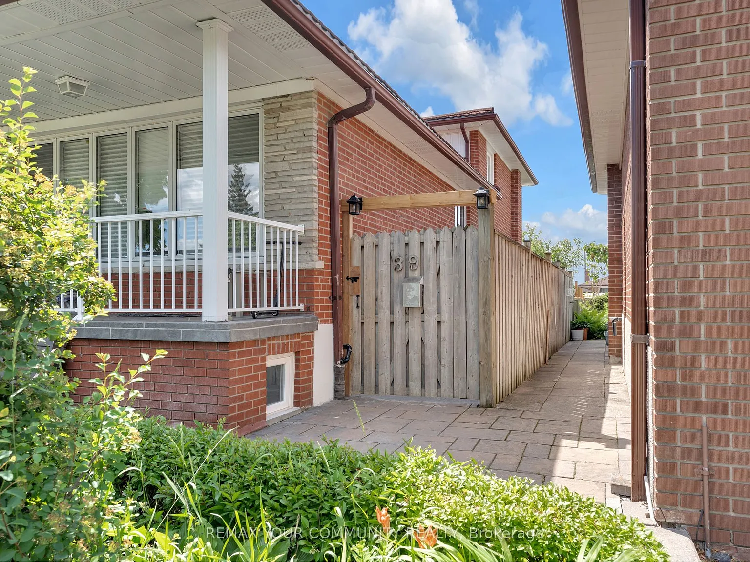 2 bed, $2,200 — Photo 2